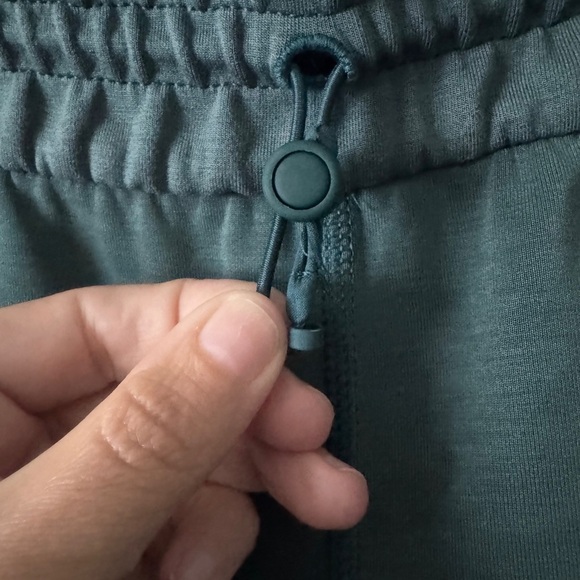 Lululemon Softstreme High-Rise Straight- Leg Cropped Pant - Picture 9 of 10